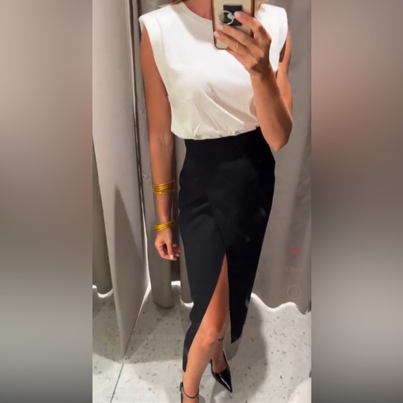 Zara black midi skirt - Picture 2 of 2